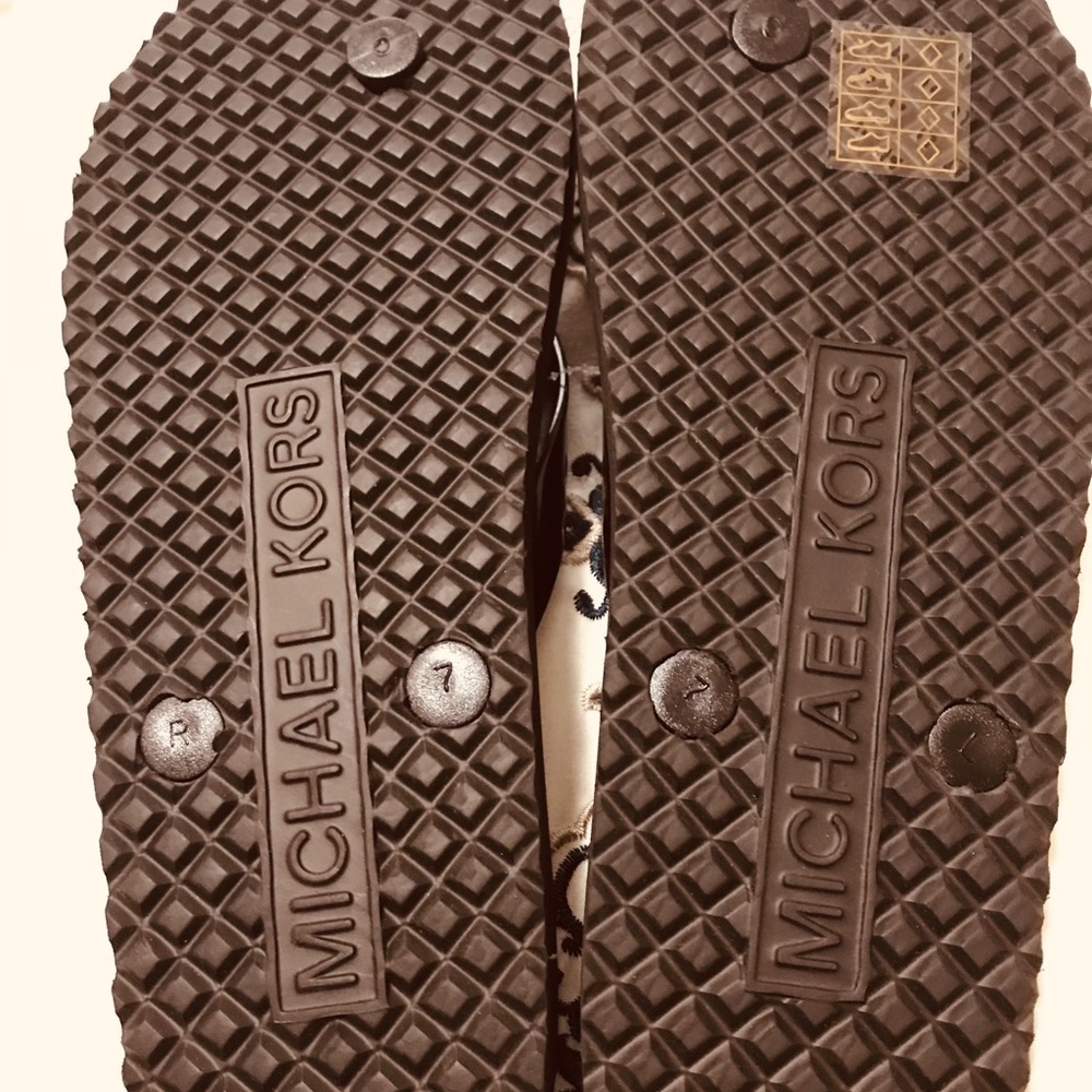 Brand New Mk  Slipper